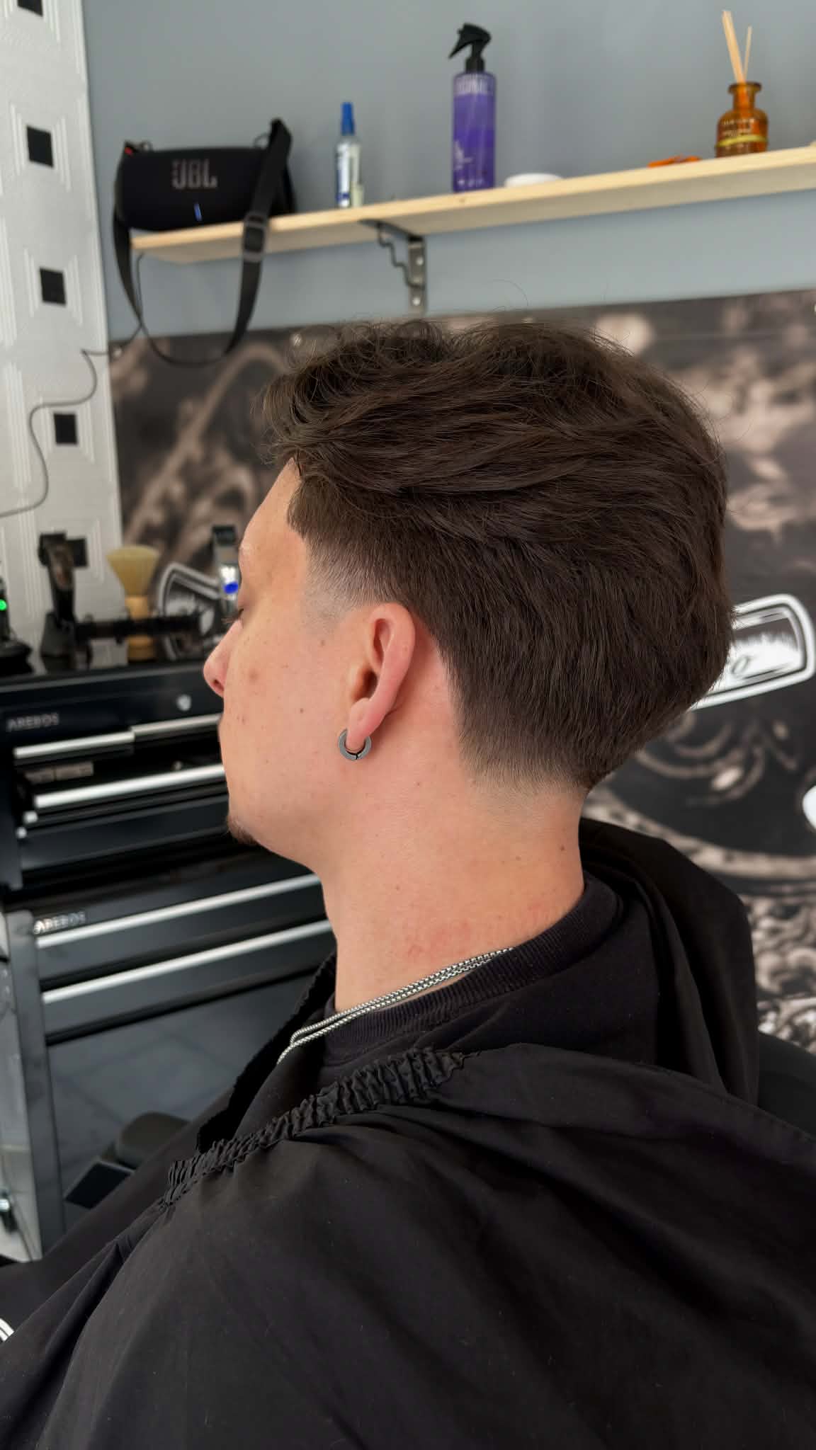 Rövid fade profilból